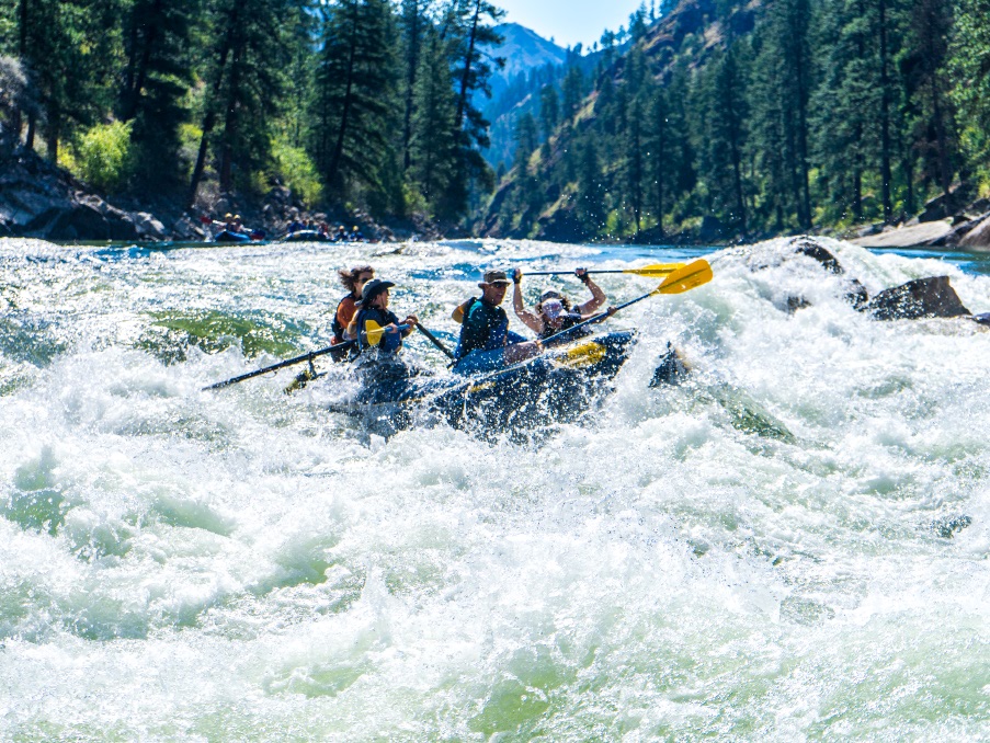 5 Day Main Salmon Rafting The River Of No Return Wilderness Trip